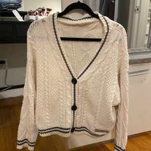 TAYLOR SWIFT FOLKLORE CARDIGAN